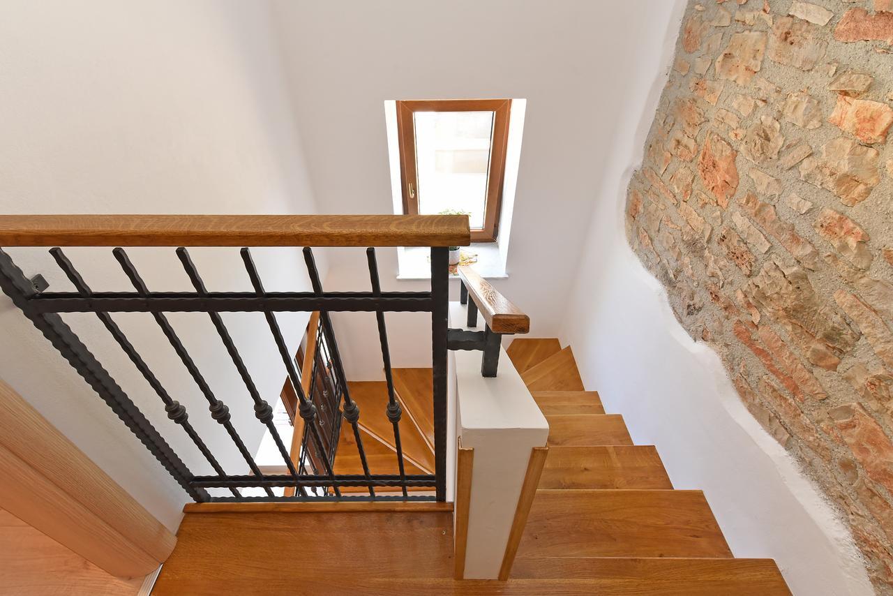 House Bruno 1735 Villa Galižana Buitenkant foto